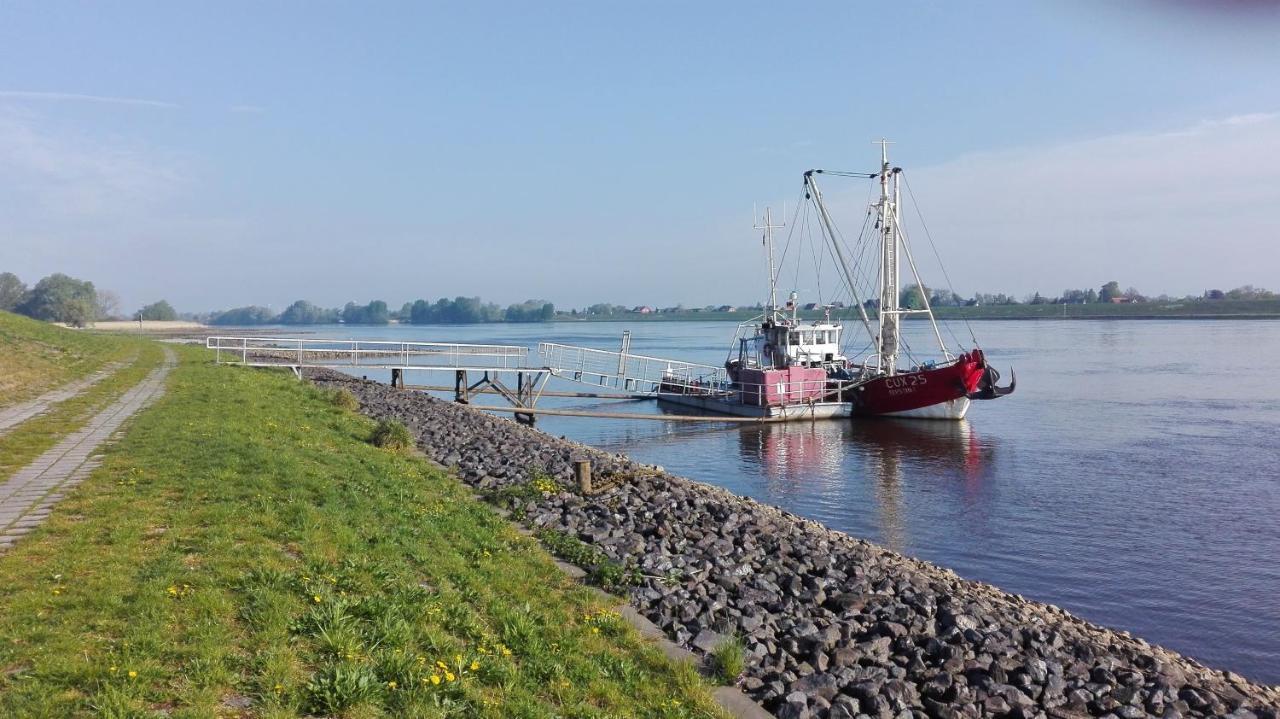 Elbe Diek Stelle